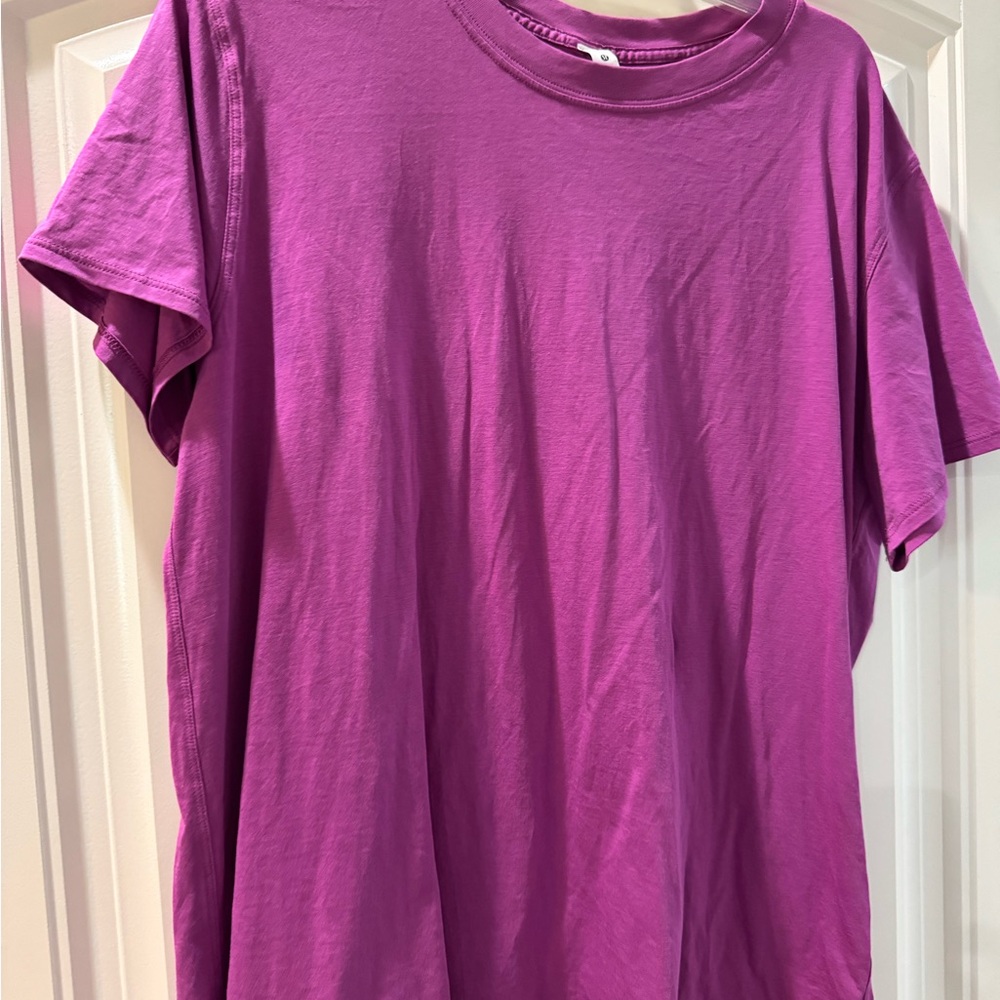 Lululemon Athletica Purple Short Sleeve Tee